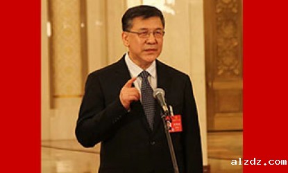 十四届全国人大二次会议首场“部长通道”采访活动 阴和俊部长回应关切